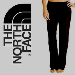 Women’s North Face fleece / fur black pants in size Medium. New with tags of $70